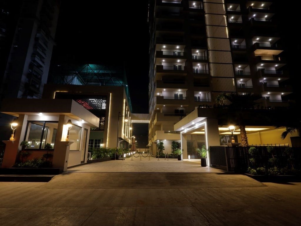 Pearl Club Residency Building