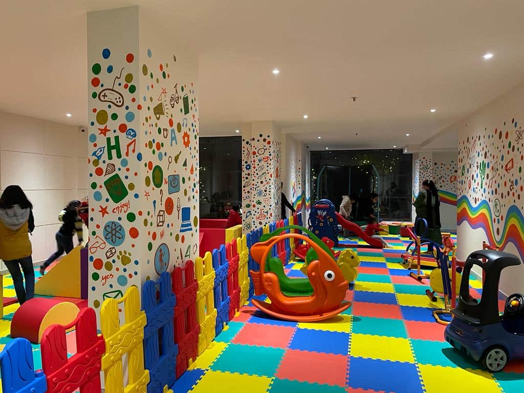 Platinum Premier Playing Area