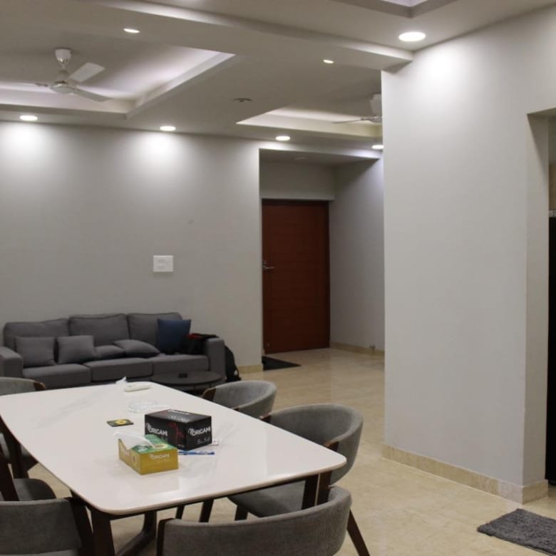 Platinum Premier 3BHK Sample Flat 12