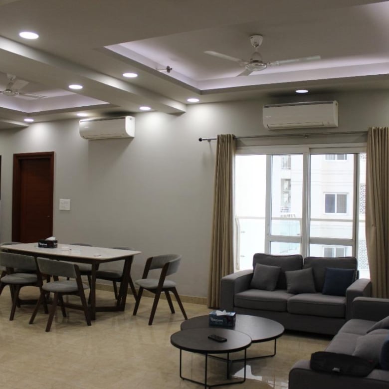 Platinum Premier 3BHK Sample Flat 4
